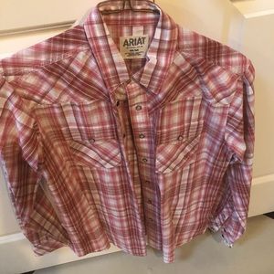 Ariat men’s button up size medium